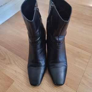 Bandolino Black Womens Boots